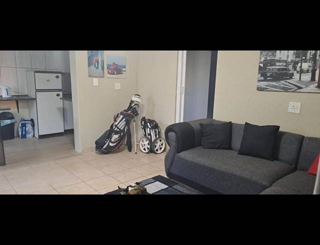 3 BEDROOM HOUSE FOR SALE IN FLORA GARDENS